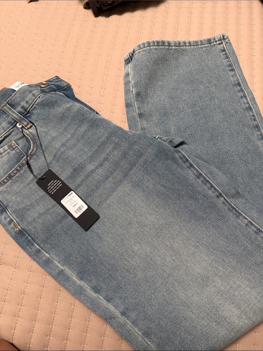 NWT Fashion Nova Light Blue Straight-Leg Women’s Jeans